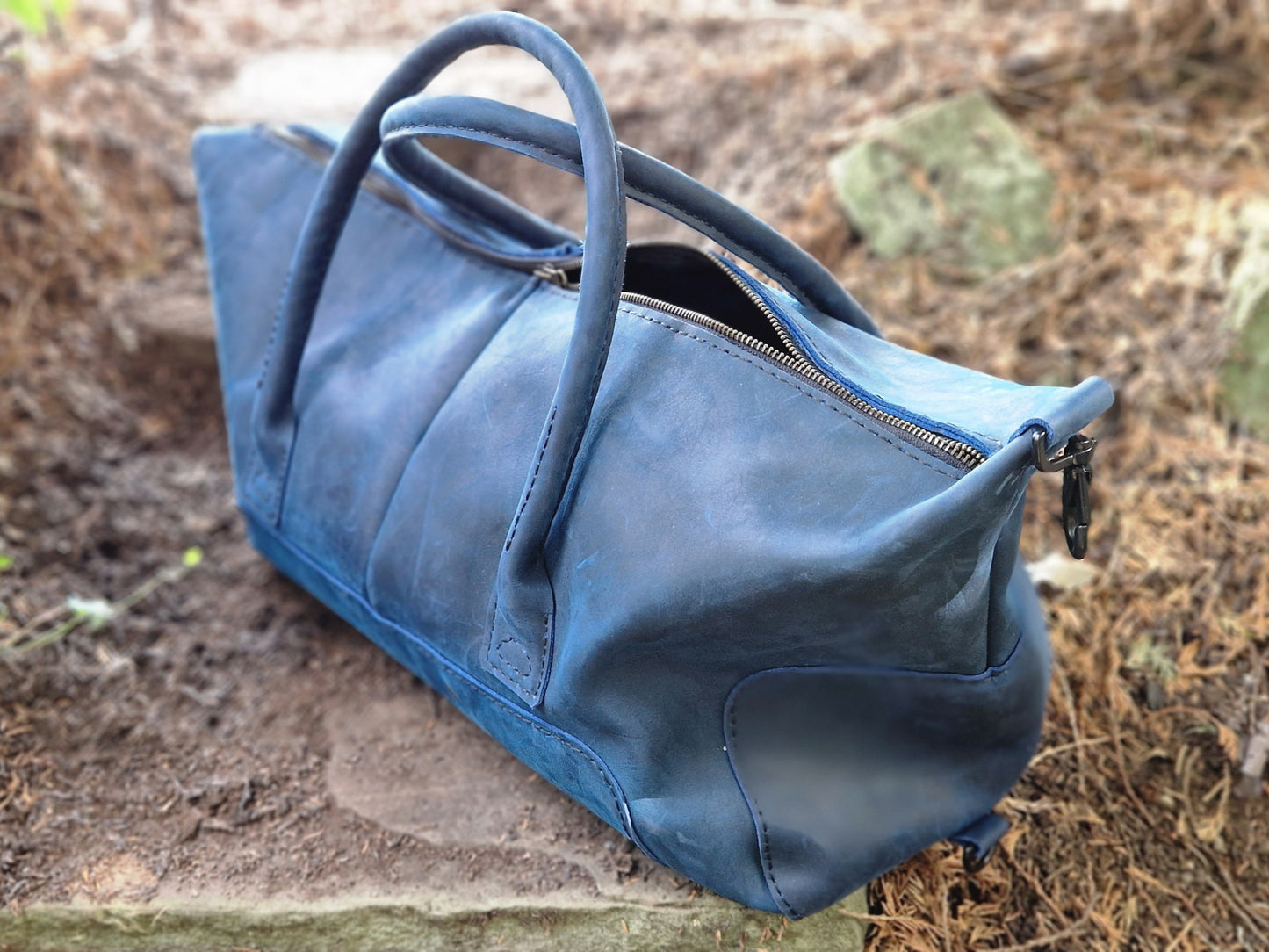 Holdall, large and very special