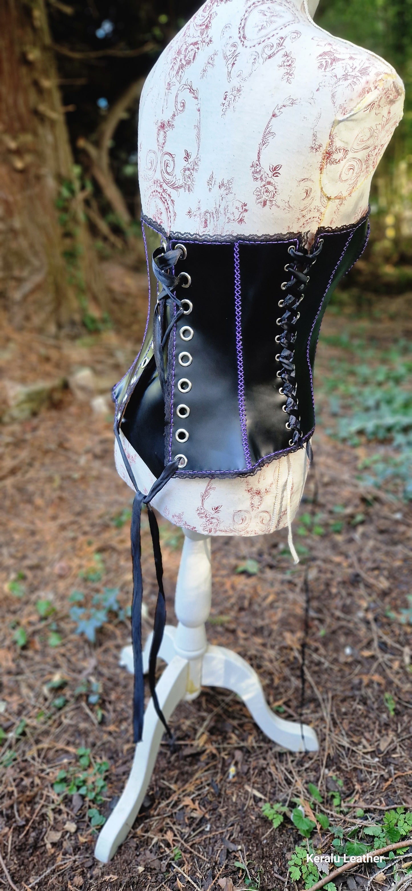 Corset, soft supple leather